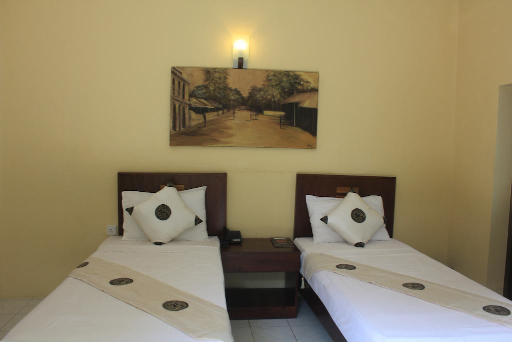 Grand 7 Hotel Thalawathugoda Talawatugoda Экстерьер фото
